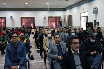 اعضای هیات رئیسه دانشگاه در گلزار شهدا و آرامگاه شهیدان مدافع سلامت کاشان